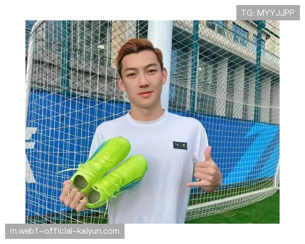 五后卫体系未能压缩空间 泰山队定位球防守区域出现真空 五后卫体系未能压缩空间 泰山队定位球防守区域出现真空